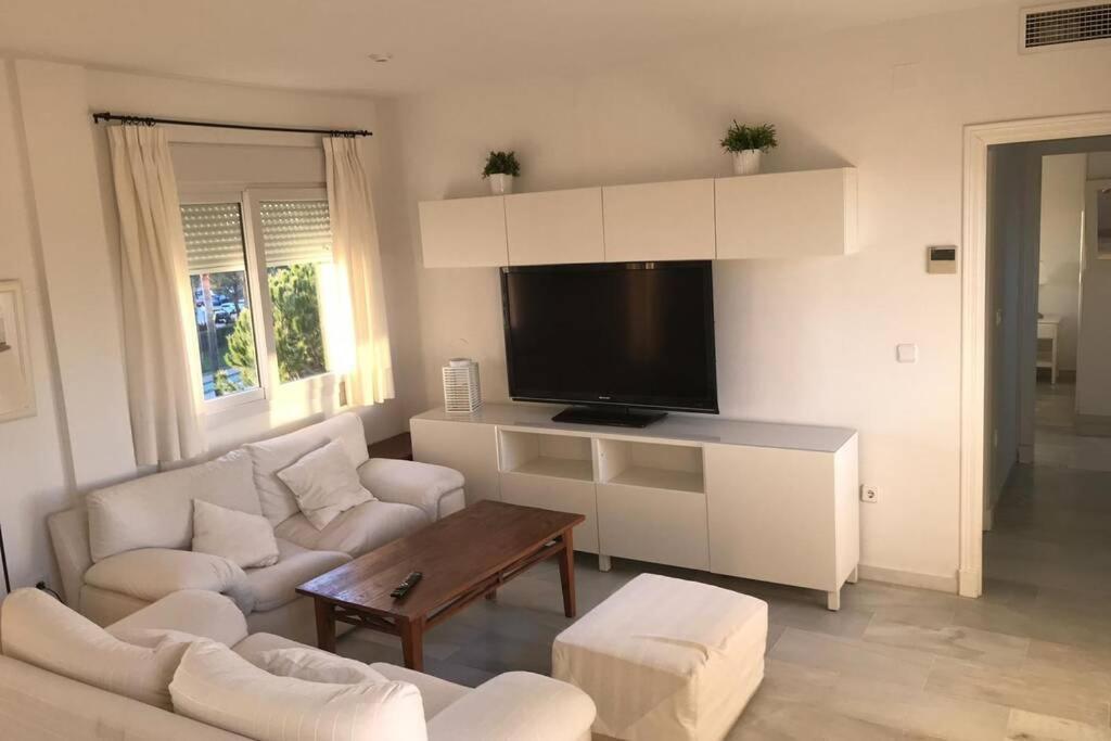 Precioso Apartamento Muy Cerca De La Playa شيكلانا دي لا فرونتيرا المظهر الخارجي الصورة